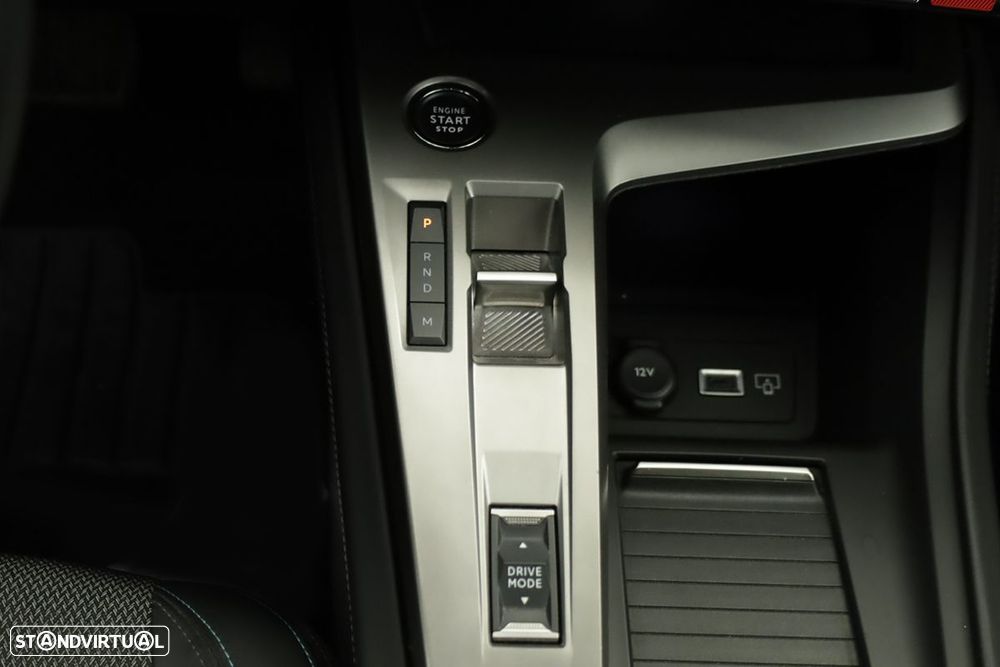 Peugeot 308 1.2 PureTech Allure EAT8 - 14