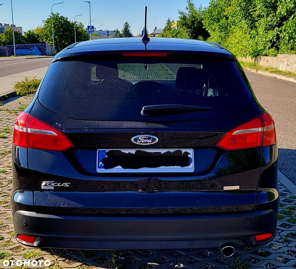 Ford Focus 1.5 EcoBoost STart-Stopp-System TITANIUM - 2