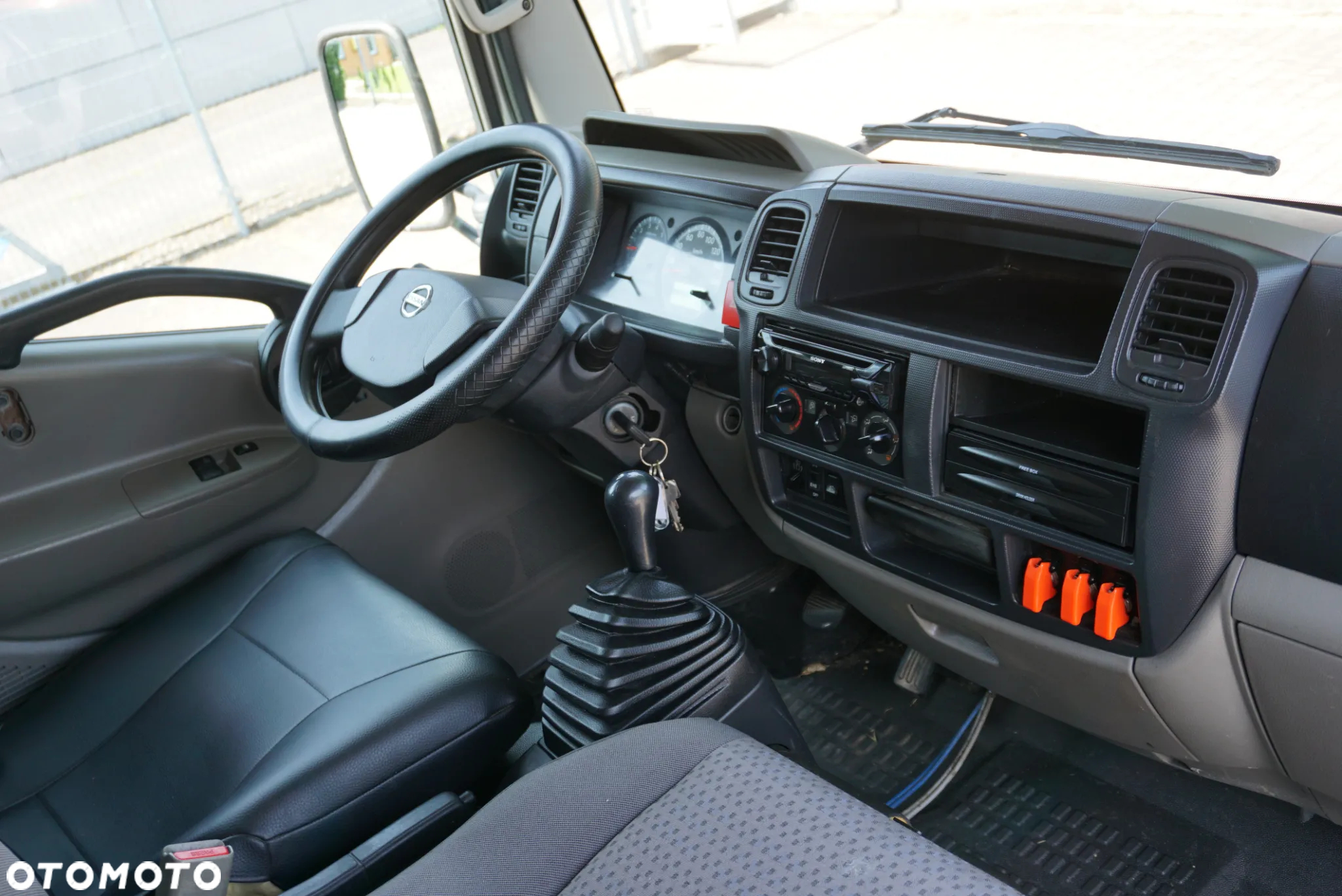 Nissan CAB STAR 35.13 - 17