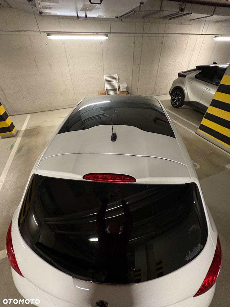 Peugeot 208 e-HDi 92 Stop&Start Allure - 5