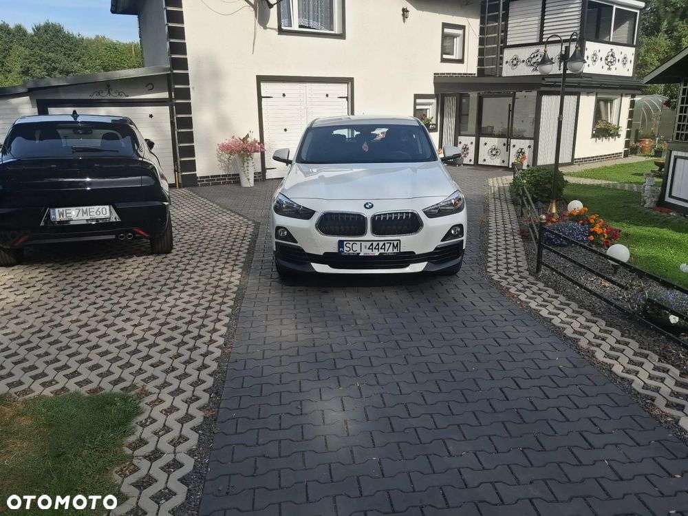 BMW X2 sDrive18i - 11