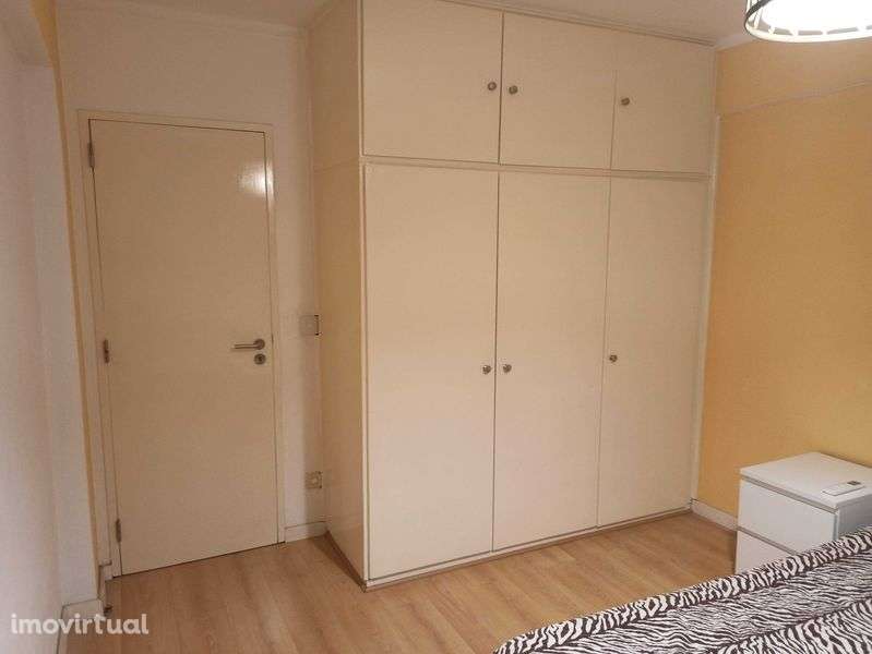 Apartamento T2+1 Odivelas Metro Remodelado - Grande imagem: 5/12