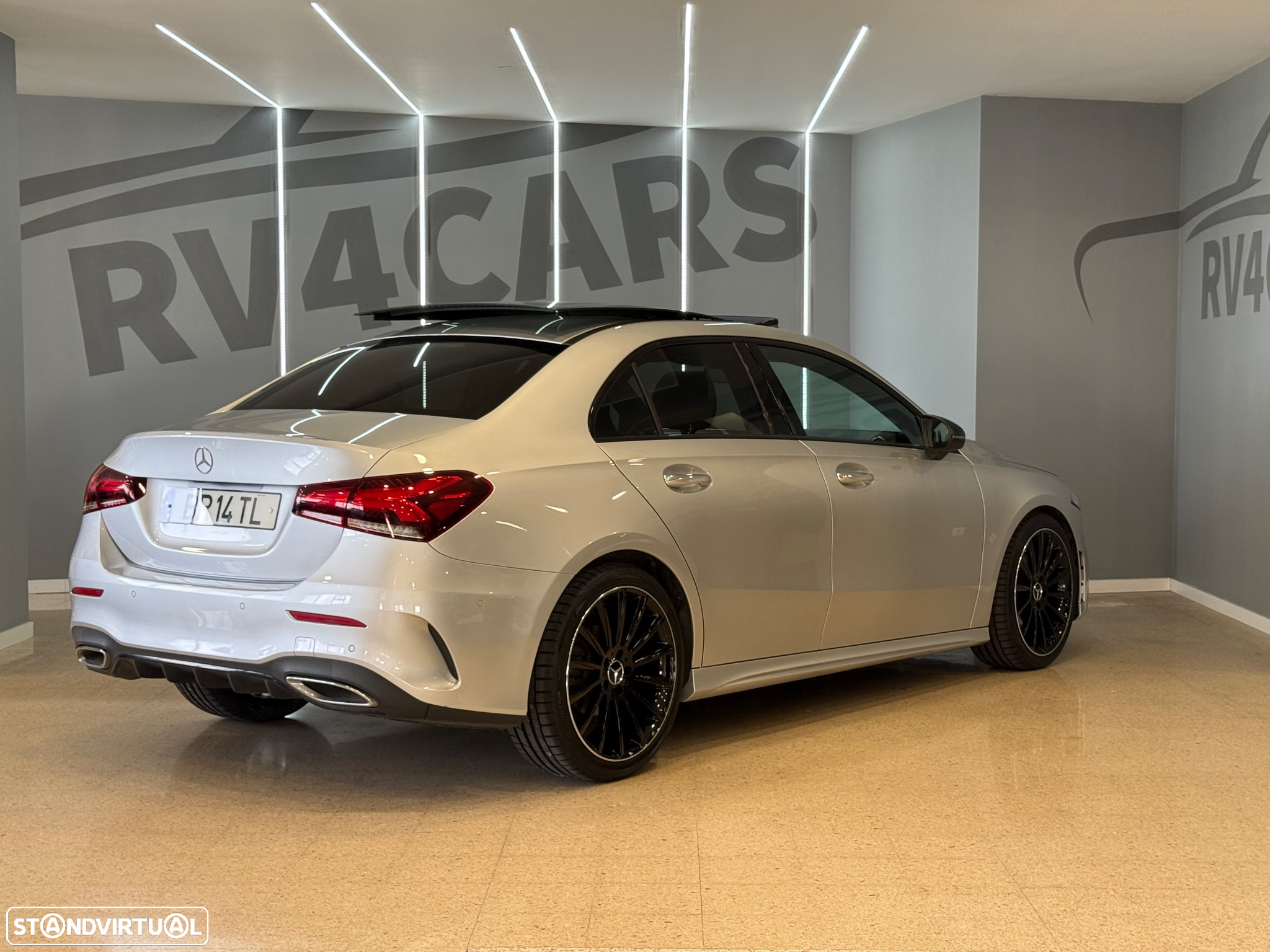 Mercedes-Benz A 180 Limousine d 7G-DCT AMG Line - 19
