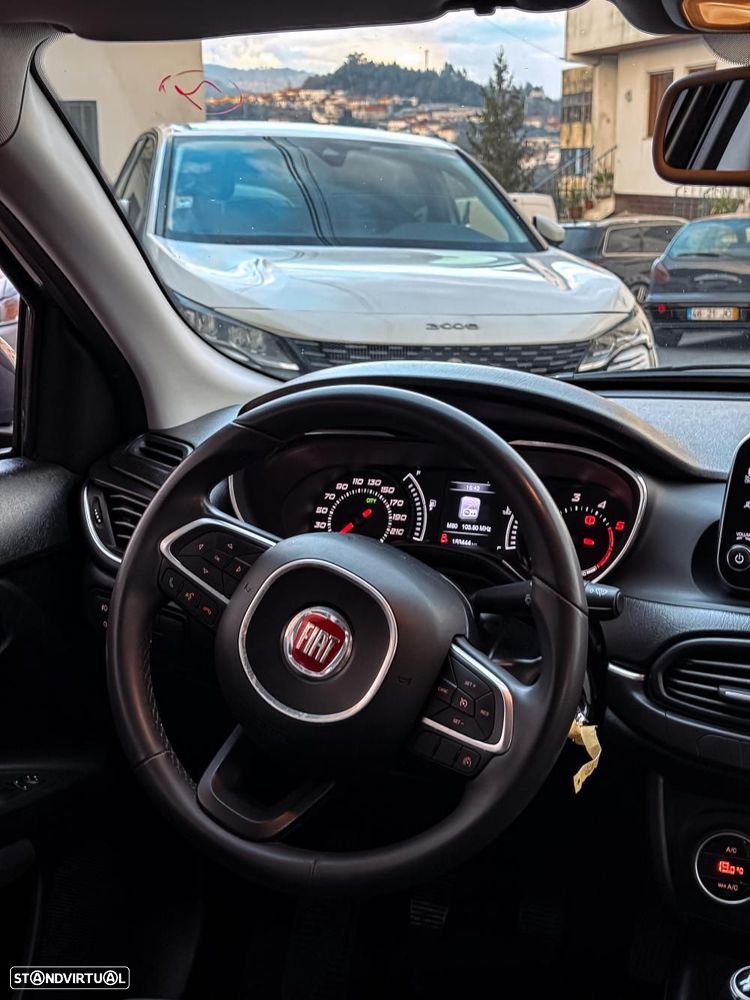 Fiat Tipo Station Wagon 1.3 M-Jet Lounge - 9