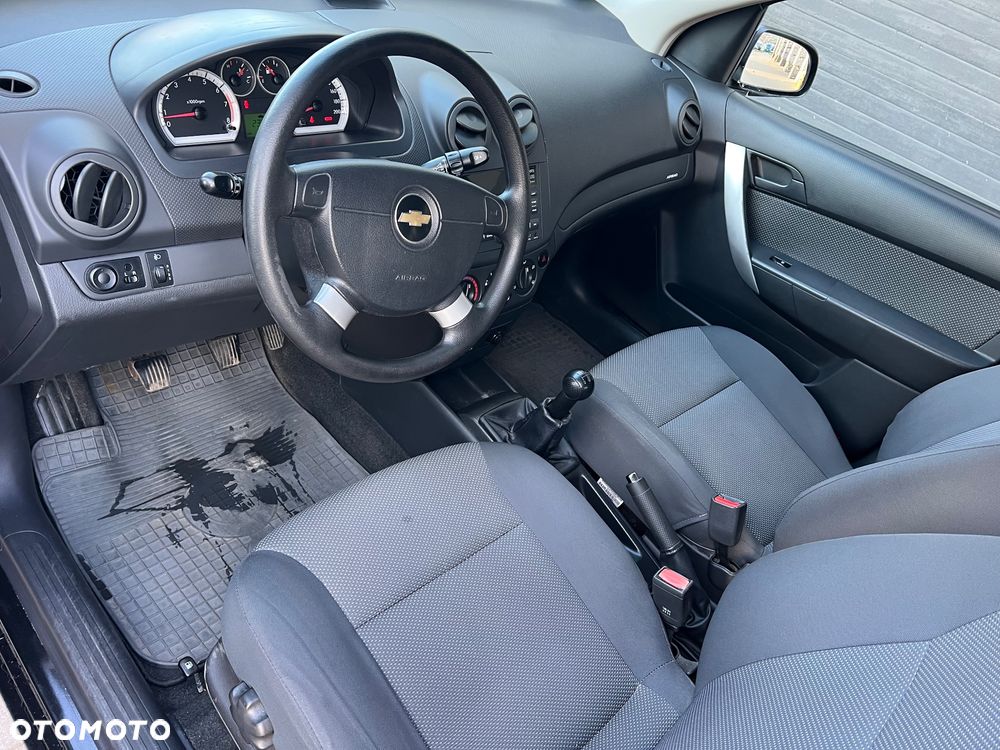Chevrolet Aveo 1.2 16V LS - 22