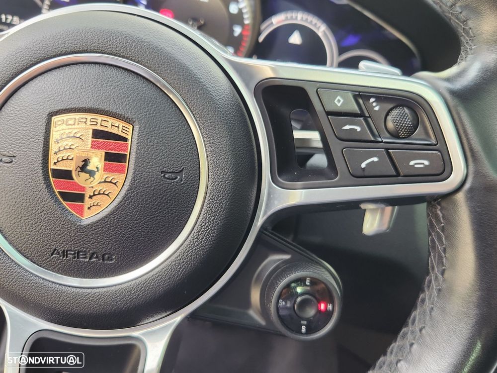 Porsche Cayenne E-Hybrid - 32