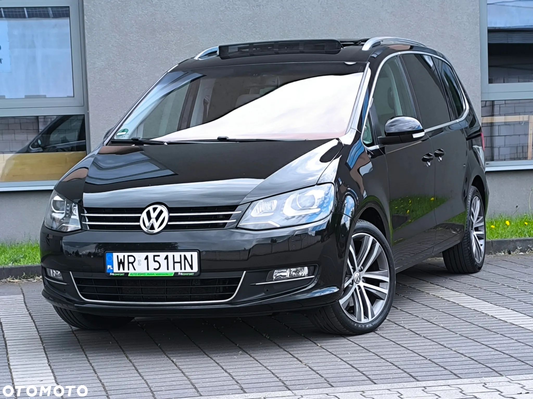 Volkswagen Sharan 2.0 TSI Highline DSG - 1