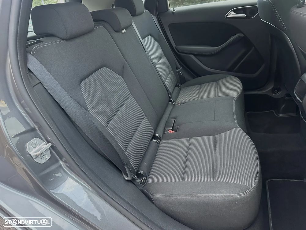 Mercedes-Benz B 180 d Urban - 10