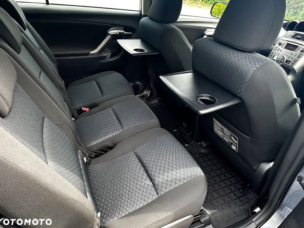 Toyota Verso 2.0 D-4D - 22