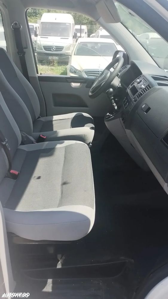 Volkswagen Transporter - 10