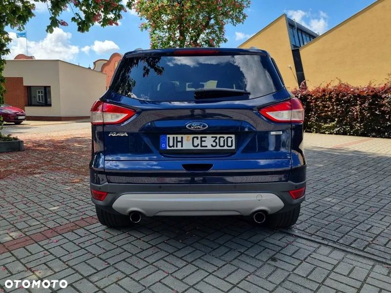 Ford Kuga 1.6 EcoBoost 2x4 Titanium - 7