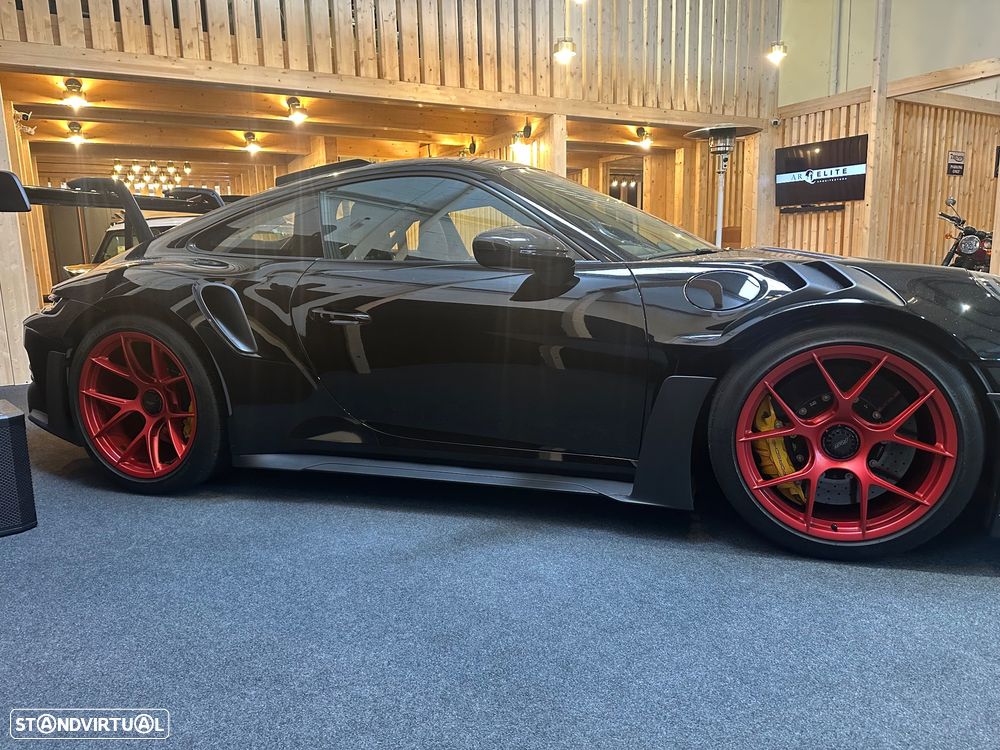 Porsche 911 (992) GT3 RS - 1