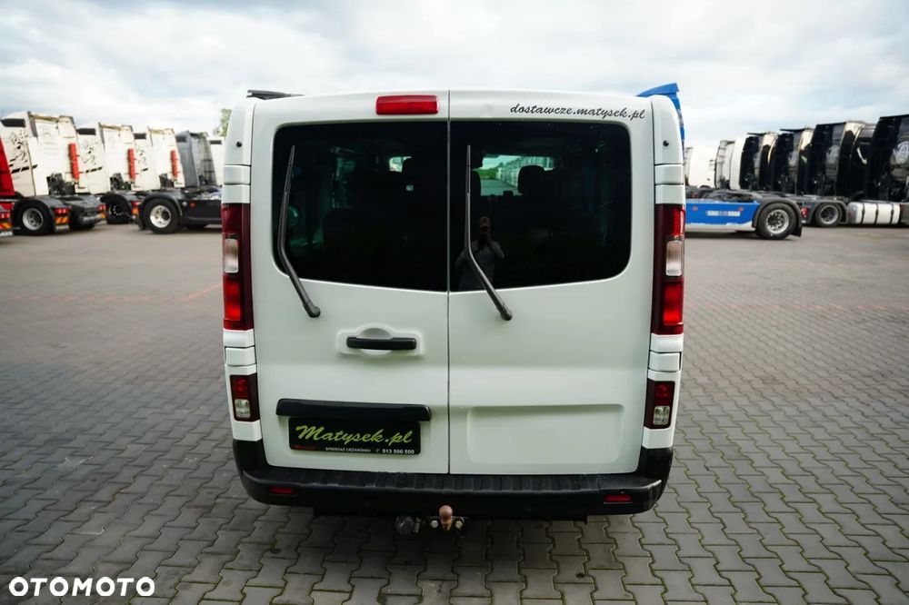 Renault TRAFIC III / BUS / 9 MIEJSC / 2022 ROK / SERWISOWANY / EURO 6 - 13