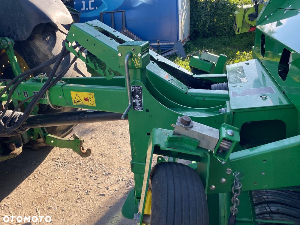 John Deere V461M - 22