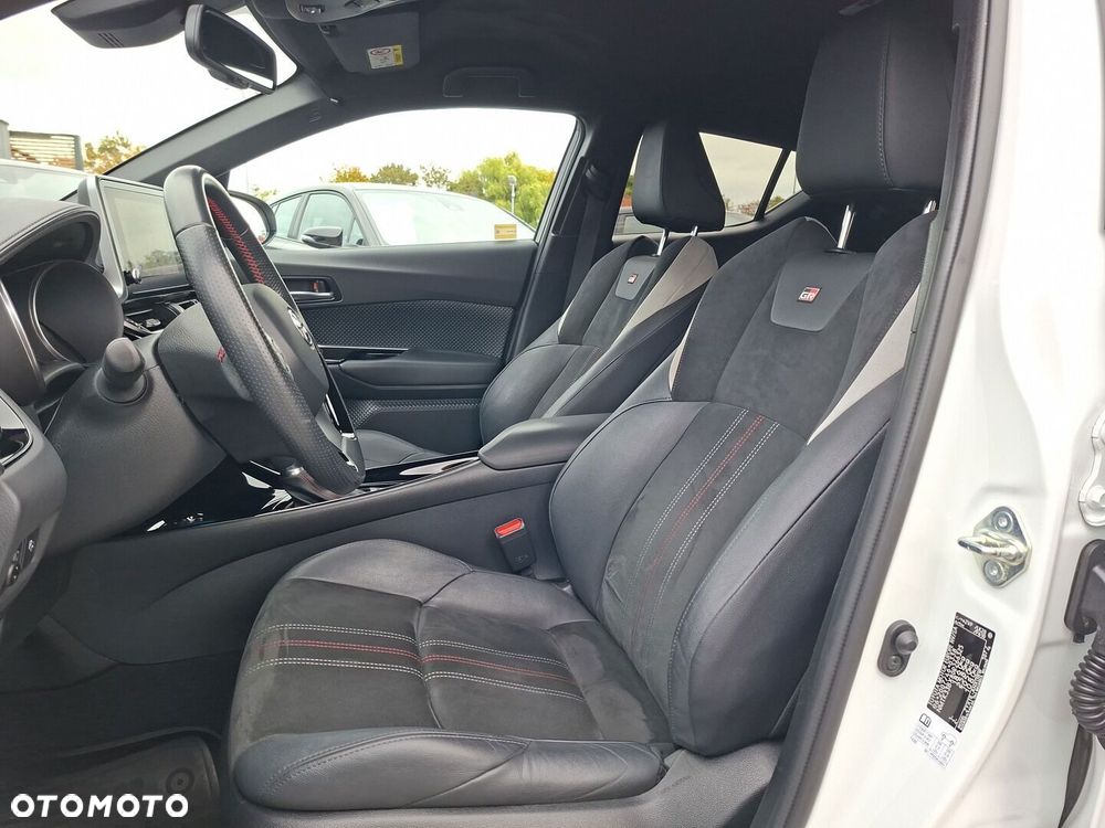 Toyota C-HR 1.8 Hybrid GPF GR Sport - 17