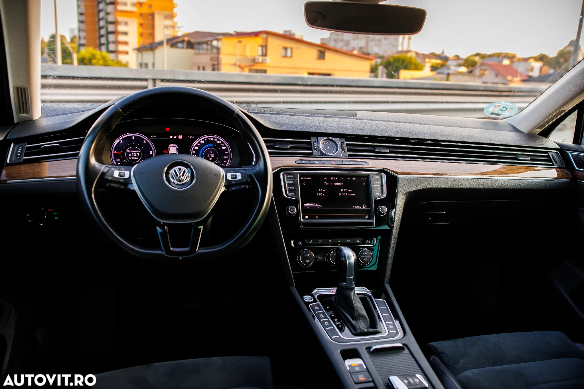 Volkswagen Passat Variant 2.0 TDI DSG 4Motion Highline - 22