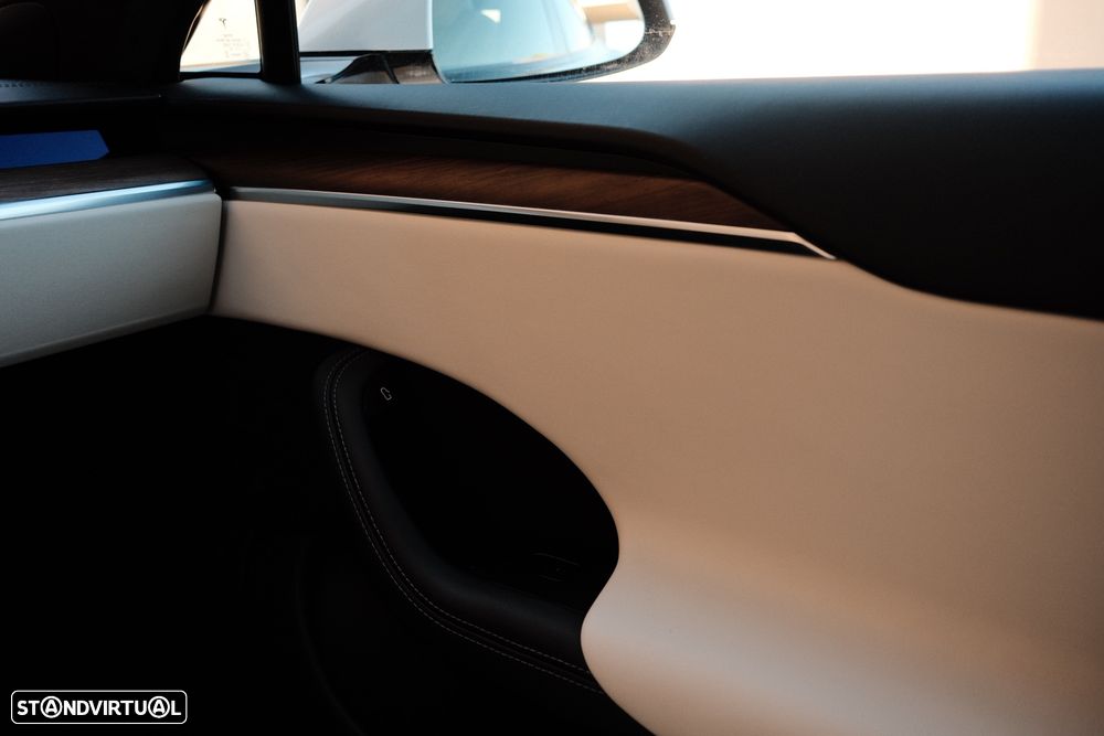 Tesla Model S Long Range AWD - 14