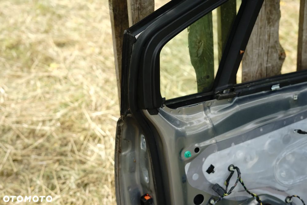 Drzwi przód przednie prawe Opel Meriva II B Z40W - 9