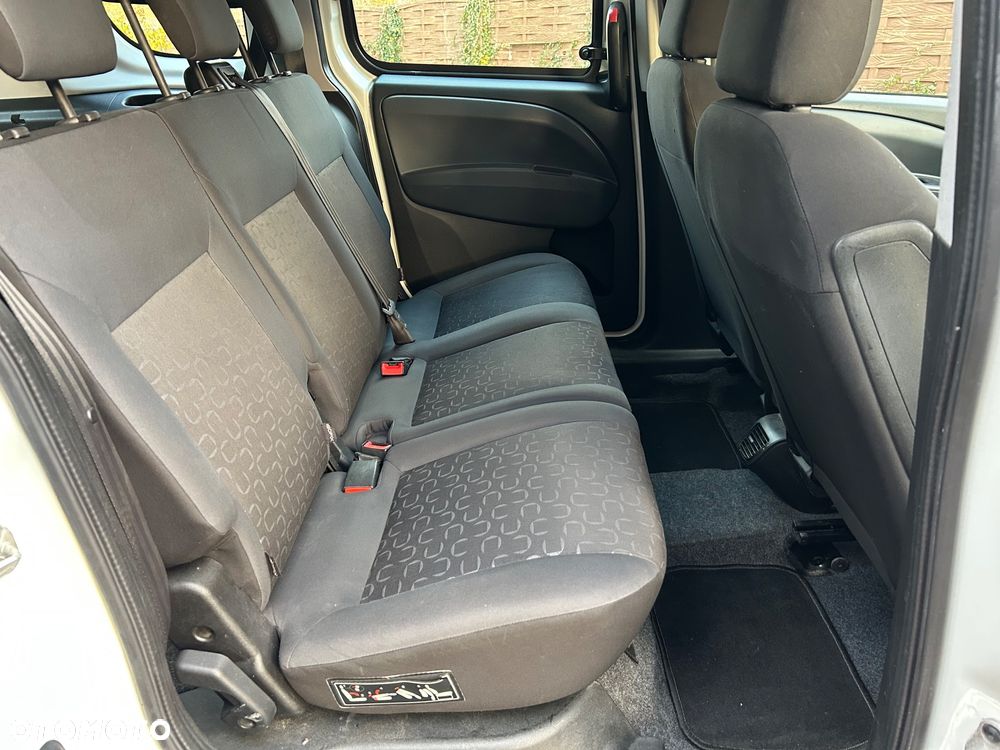 Fiat Doblo 1.4 16V Start&Stopp MyLife Family - 29