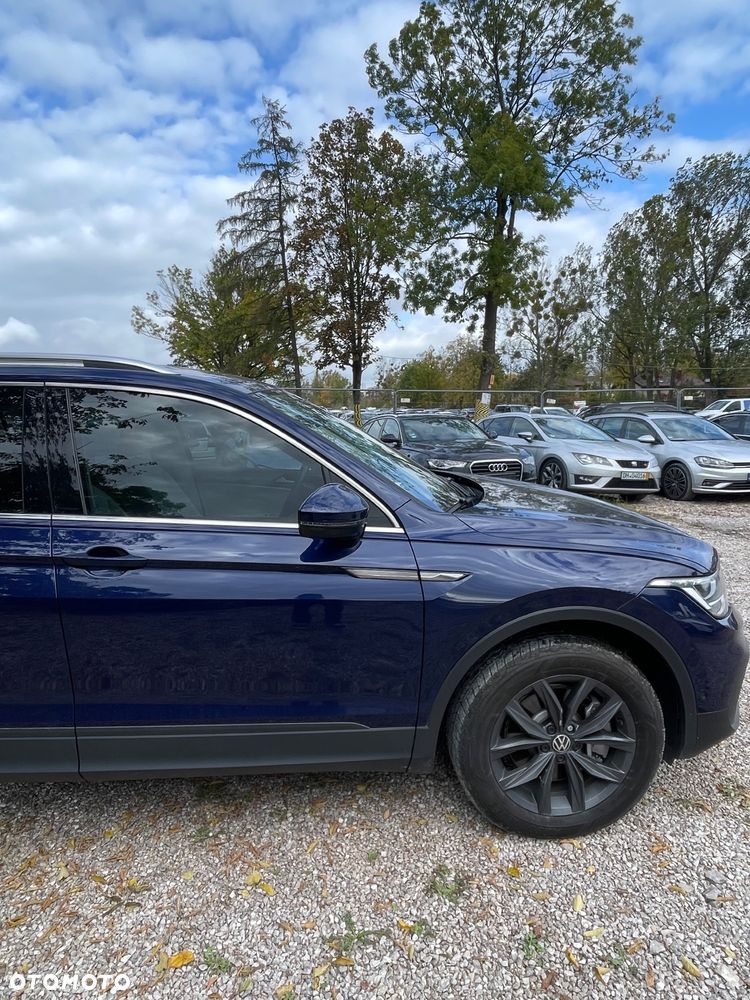 Volkswagen Tiguan - 3