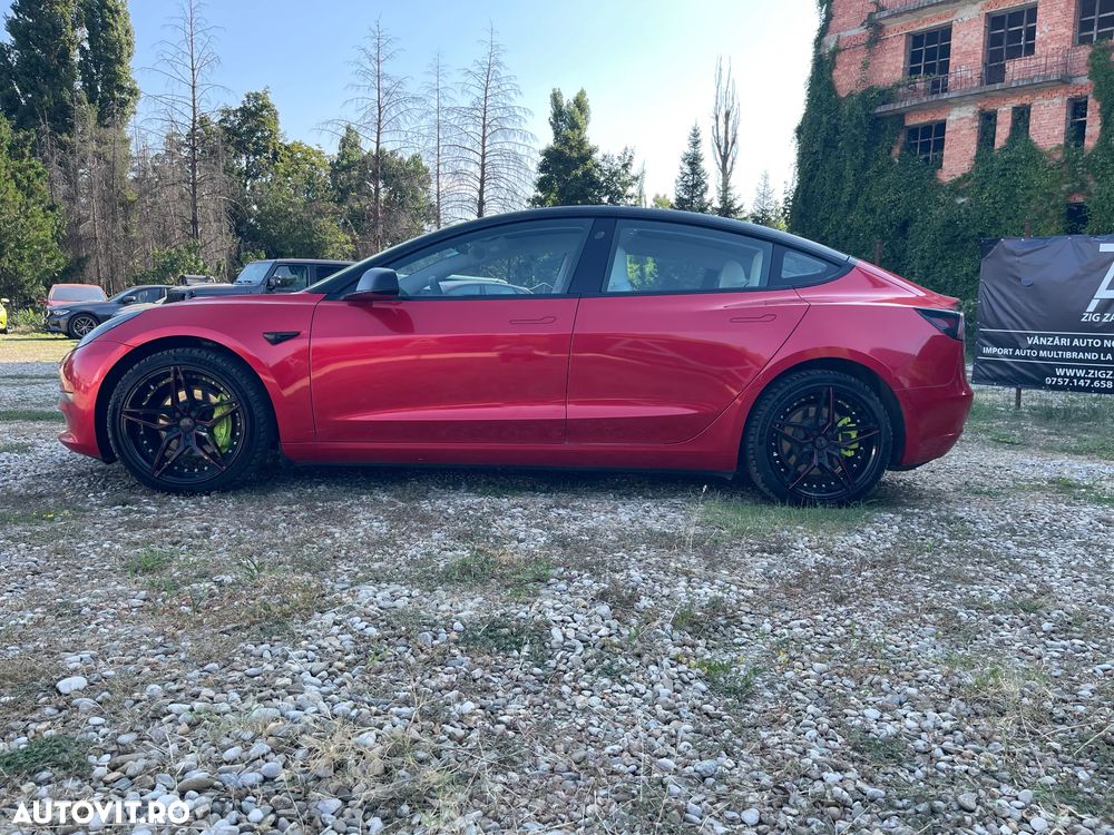 Tesla Model 3 - 2