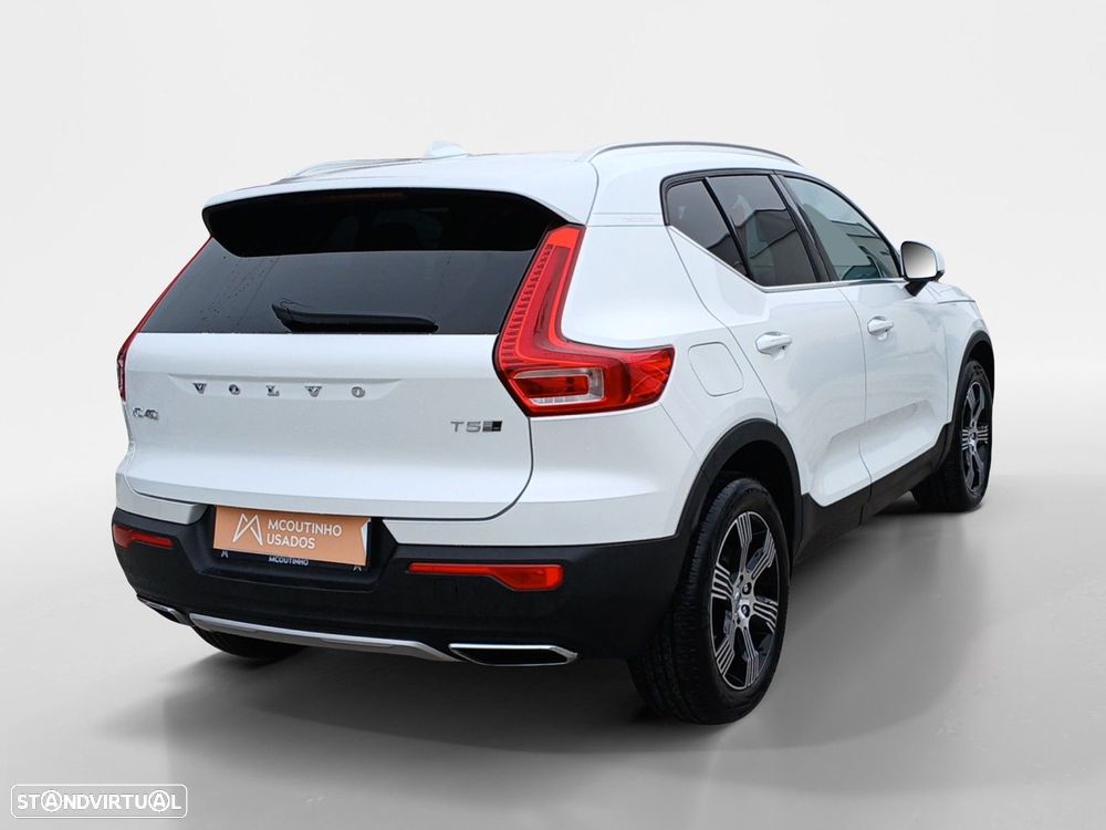 Volvo XC 40 2.0 T5 Inscription - 5