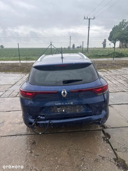 Renault Megane ENERGY TCe 140 EDC LIMITED - 9