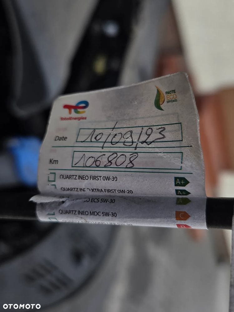 Hyundai Tucson 2.0 CRDI BlueDrive Style 2WD - 39