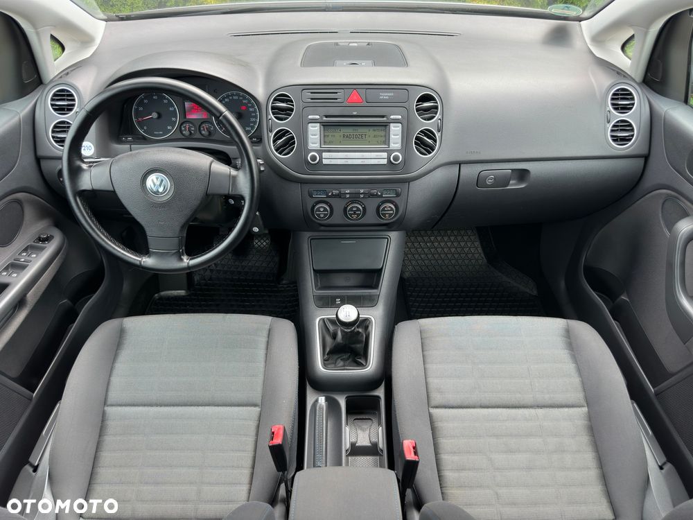 Volkswagen Golf Plus 1.6 Tour - 13