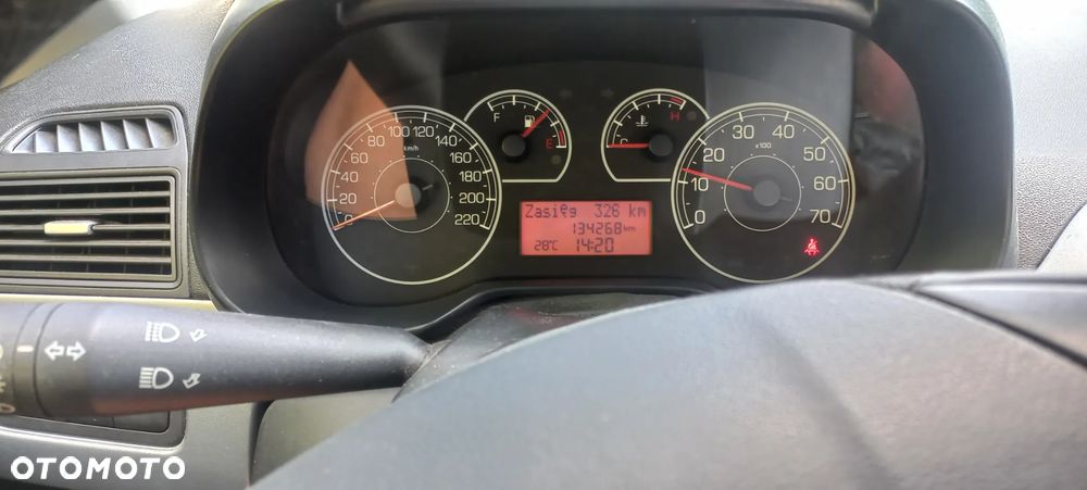 Fiat Grande Punto 1.4 8V Dynamic - 2