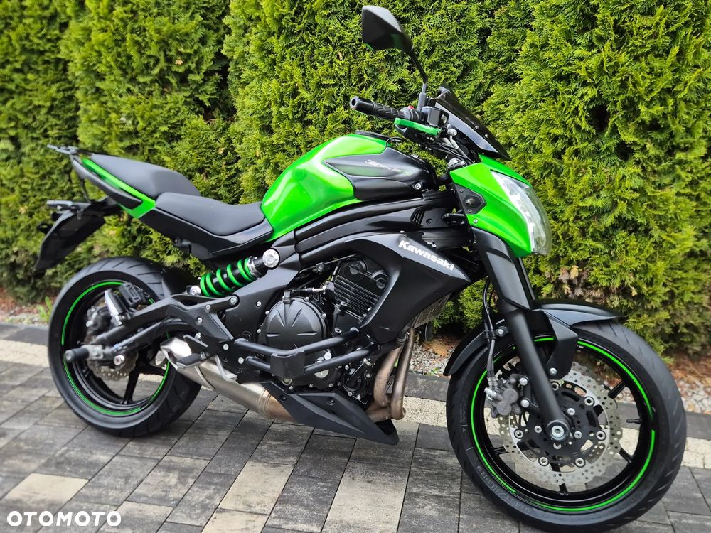 Kawasaki ER - 2