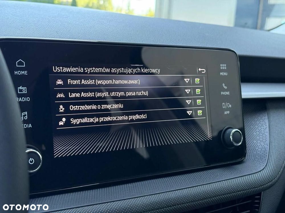 Skoda Fabia 1.0 TSI Selection - 18