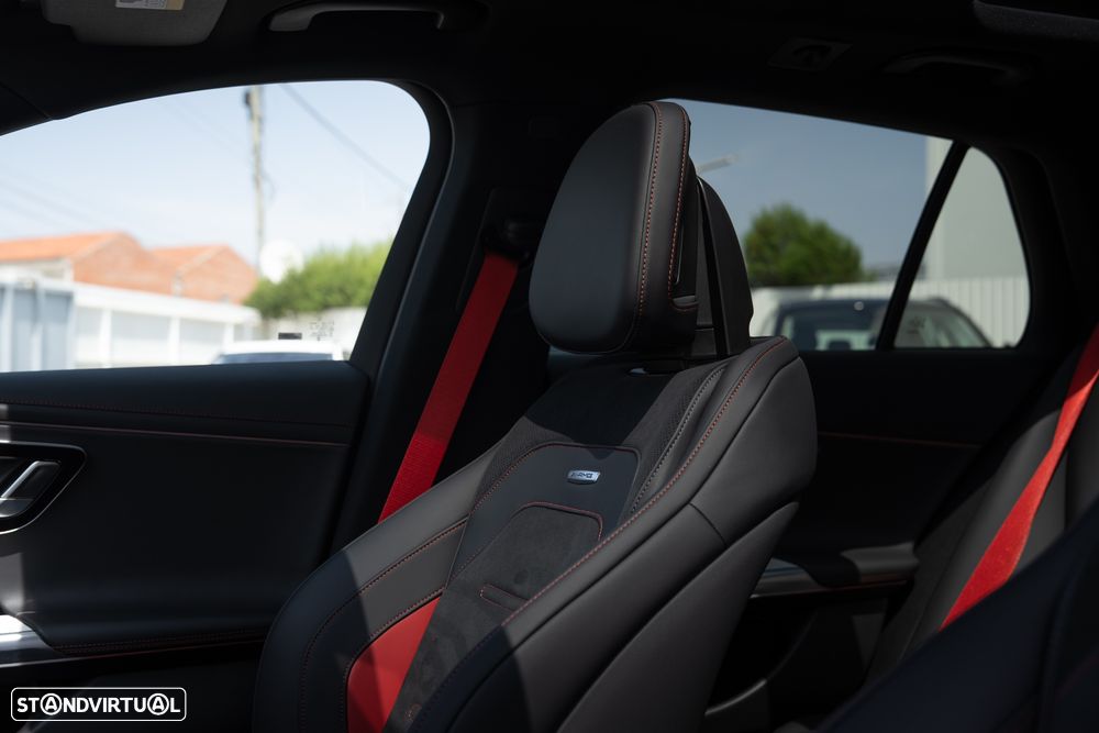 Mercedes-Benz E 53 AMG Hybrid 4Matic+ - 52