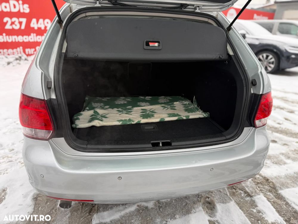 Volkswagen Golf 1.6 BlueTDI Comfortline - 11