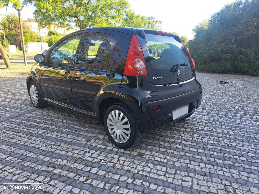 Peugeot 107 1.0 Urban - 15
