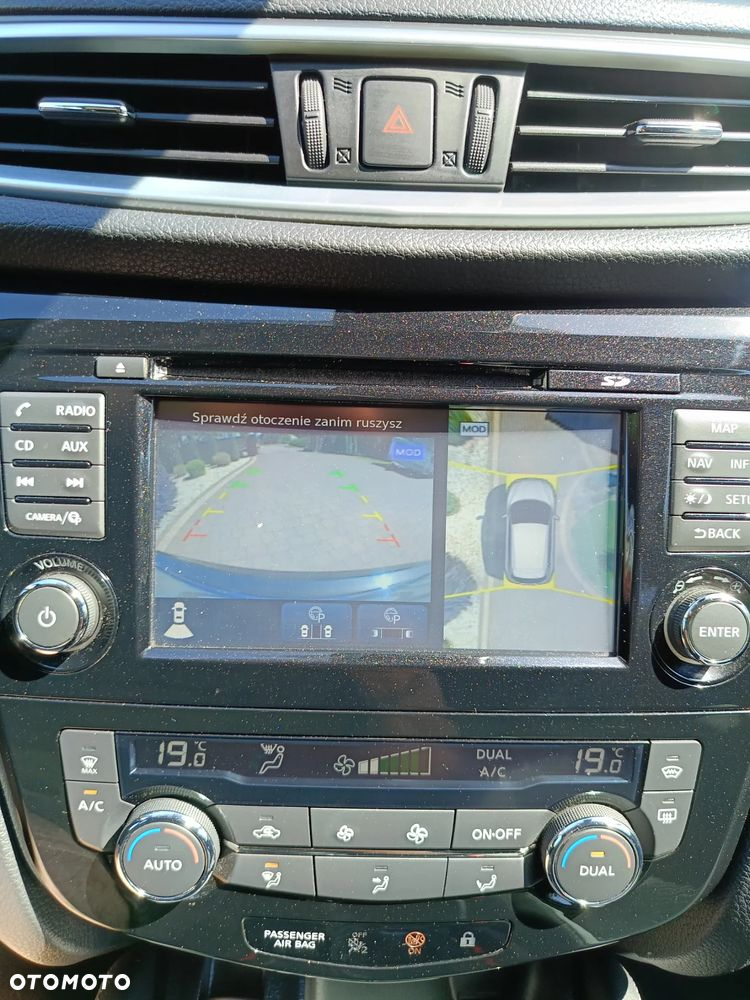 Nissan Qashqai 1.2 DIG-T N-Connecta - 20