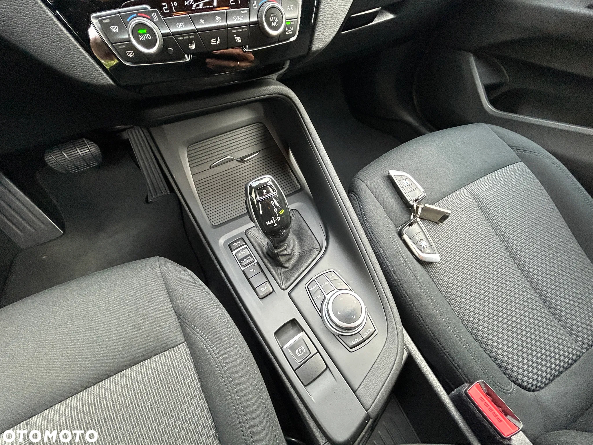 BMW X1 xDrive20d - 16