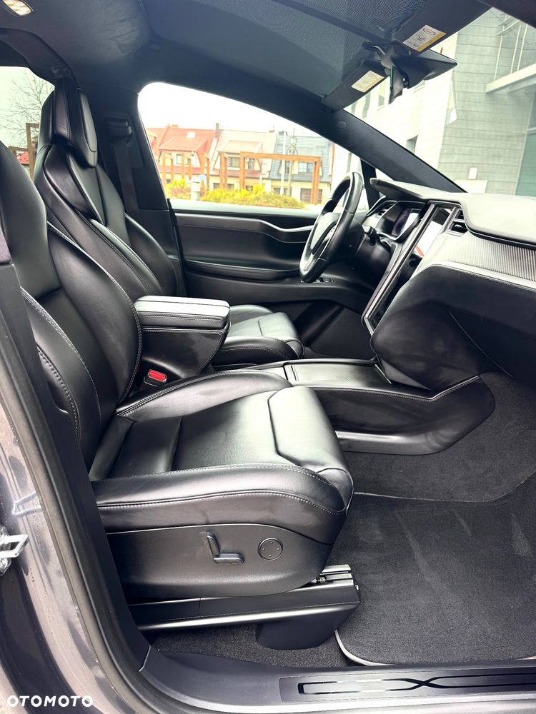 Tesla Model X Long Range Plus - 23
