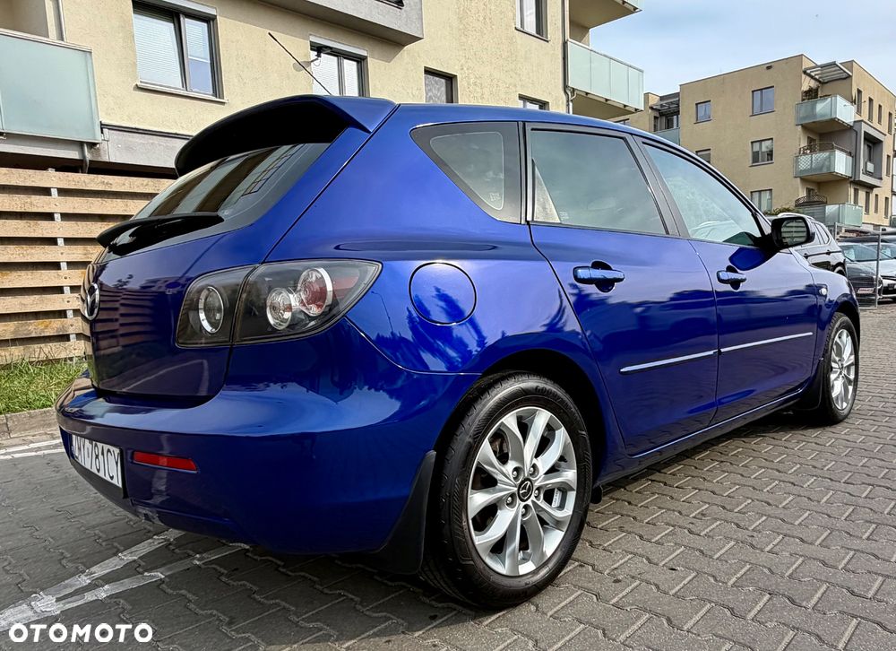 Mazda 3 - 4