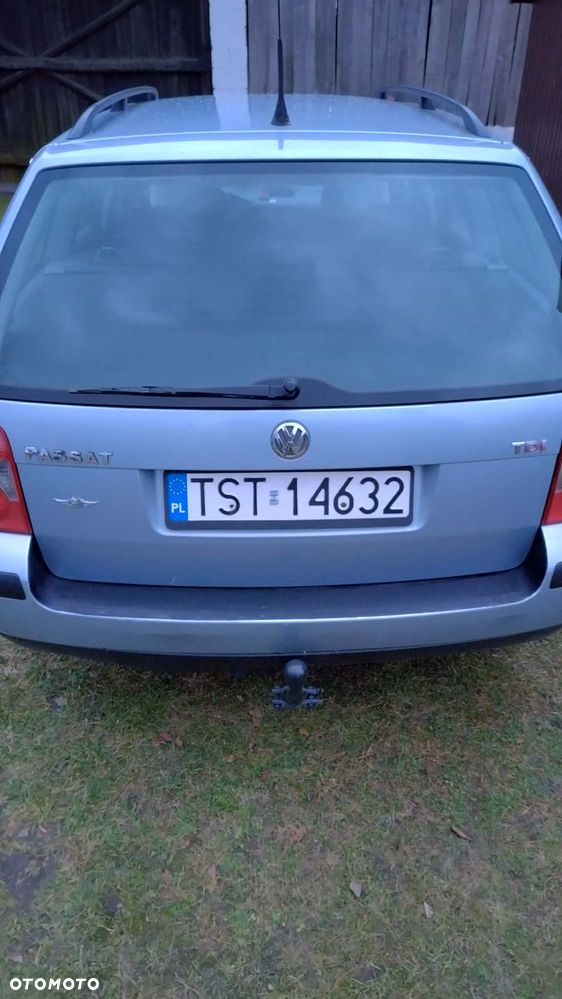 Volkswagen Passat 1.9 TDI Basis - 8