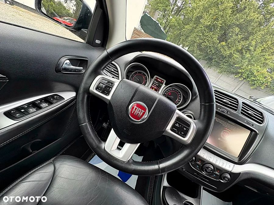 Fiat Freemont 2.0 Multijet Lounge AWD - 27
