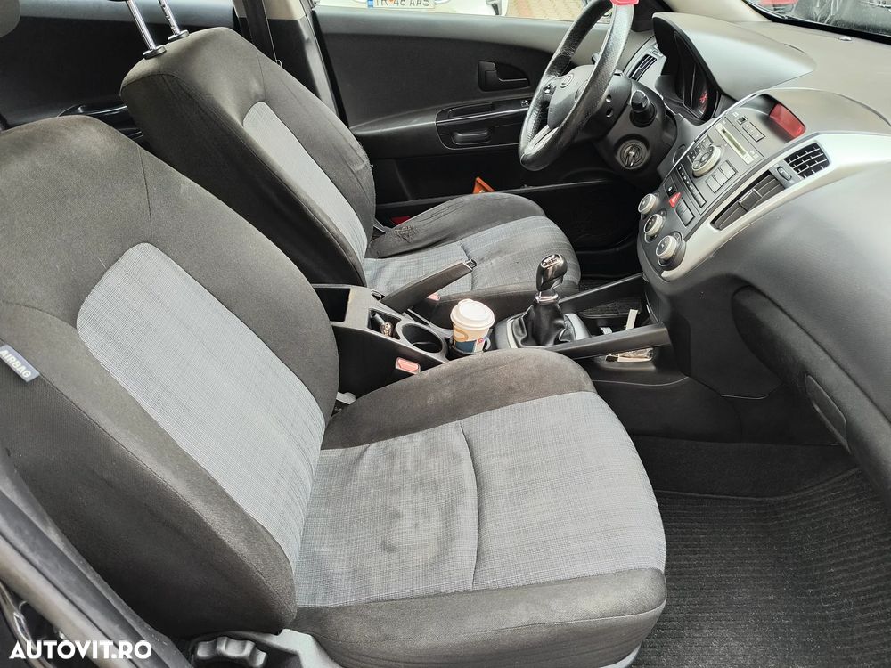 Kia Ceed Cee'd 1.6 DSL City - 8