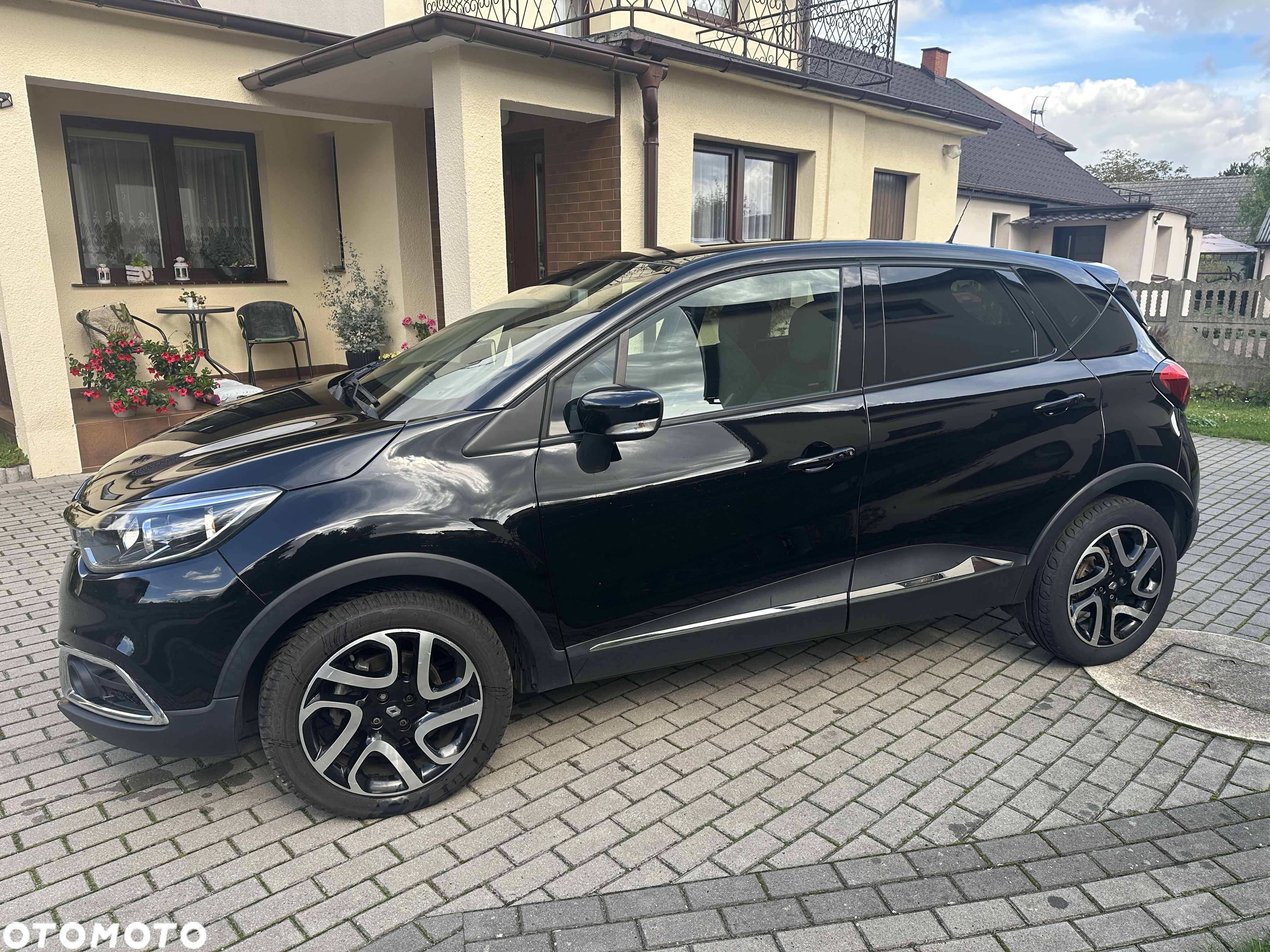 Renault Captur 1.2 Energy TCe XMOD EDC - 4