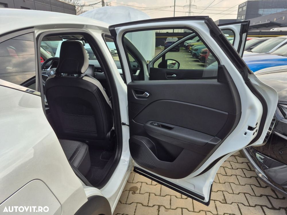 Renault Captur 140 EDC MHEV Techno - 30