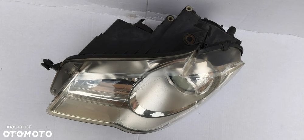 Lampa prawa Lewa reflektor przedni VW Touran LIFT 08r przód Części LC9X LC9Z caddy - 14
