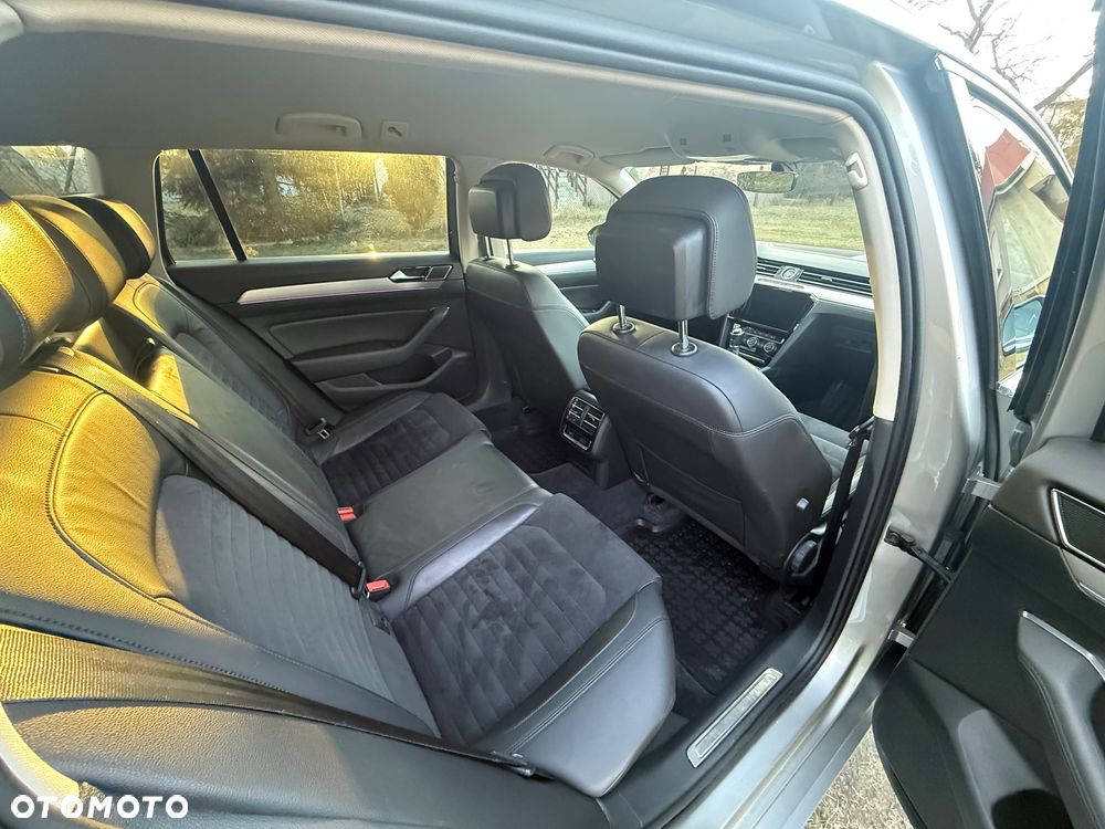 Volkswagen Passat Variant 2.0 TDI SCR (BlueMotion Technology) Highline - 11