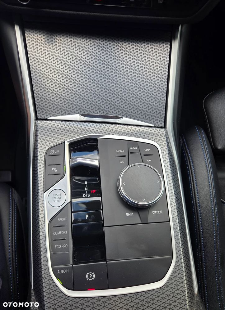 BMW Seria 3 320d xDrive MHEV M Sport sport - 7