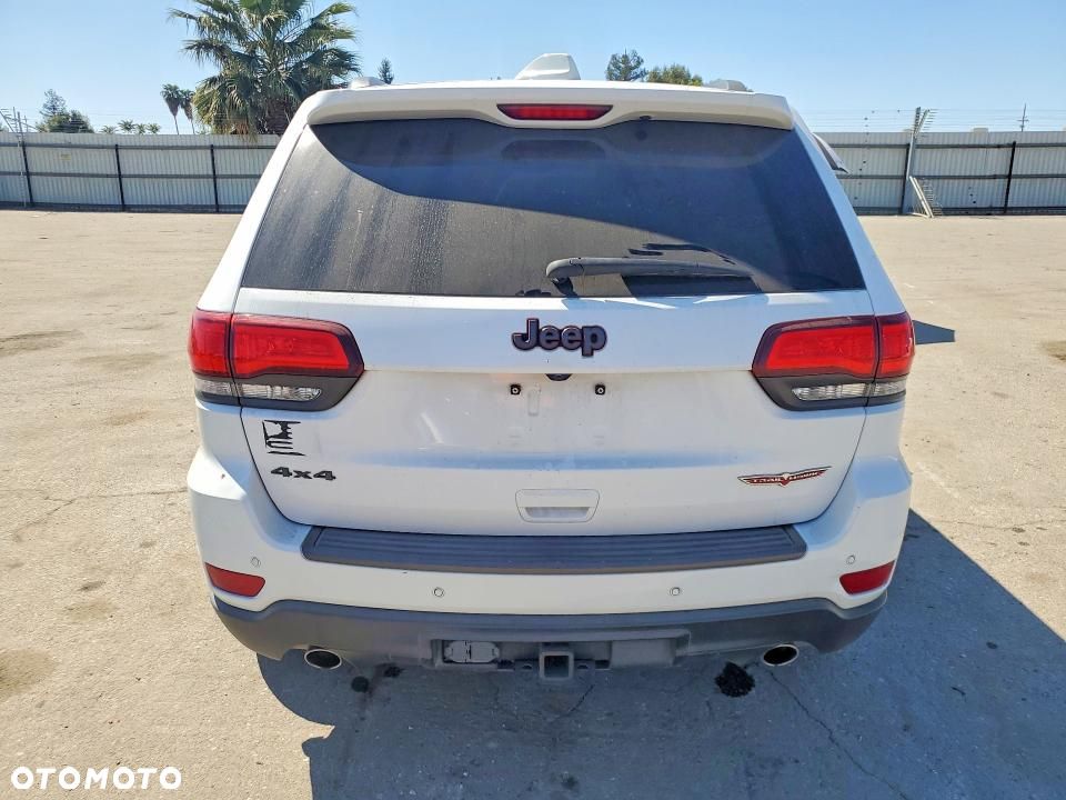 Jeep Grand Cherokee - 6