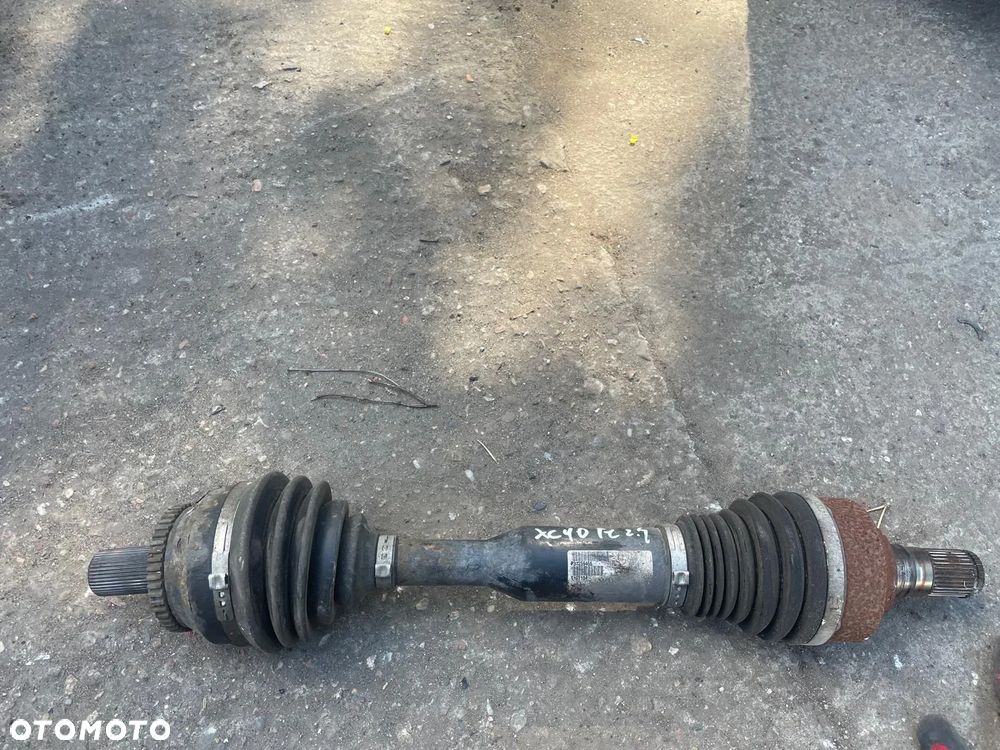 polos lewa volvo xc90 lift 2.4 d5 31259466 - 1