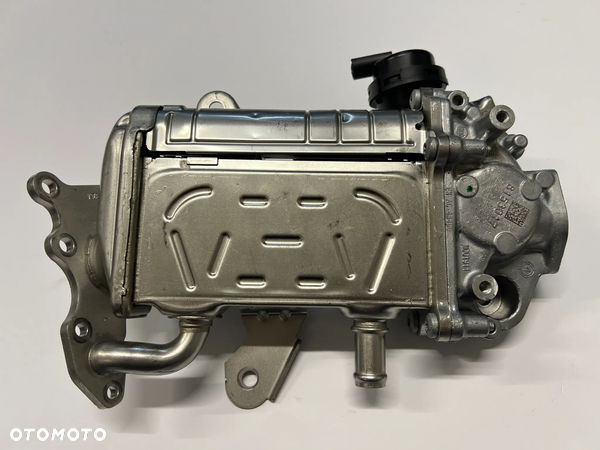 Mercedes Chłodnica EGR ORYGINAŁ MB A6541402801 A6541402801